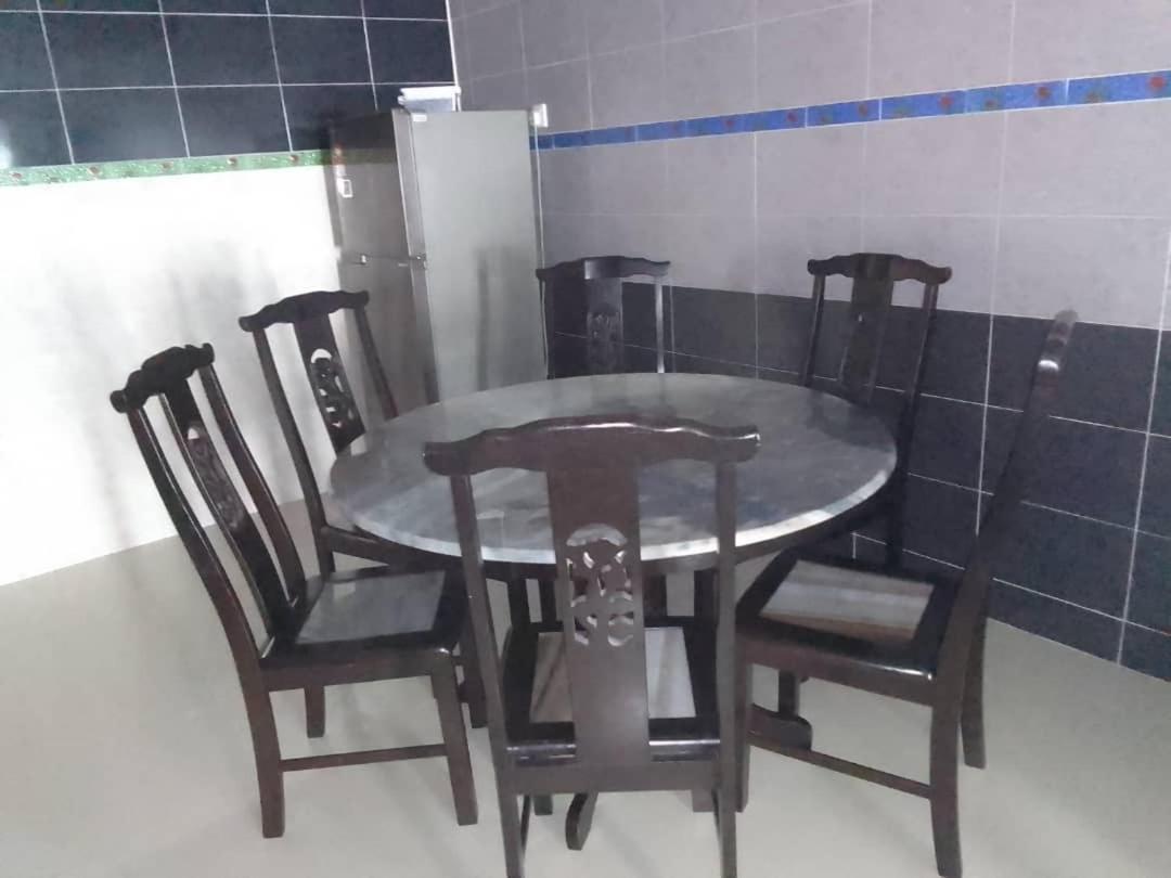 35, Jalan Seri Bayu 18 Kampong Bagan Lalang Luaran gambar