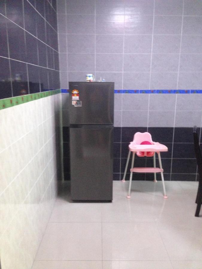 35, Jalan Seri Bayu 18 Kampong Bagan Lalang Luaran gambar